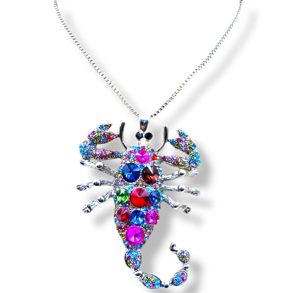Silver plated multicolor crystal rainbow scorpion necklace/brooch - Picture 6 of 13
